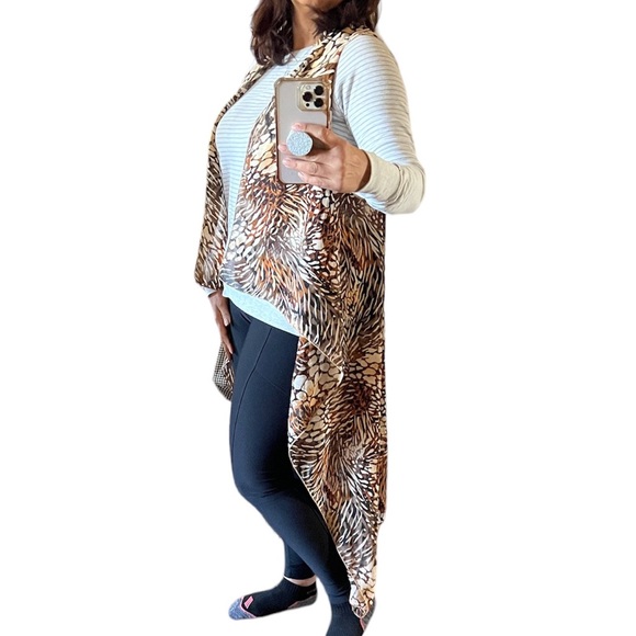 Home made Women’s Animal print Vest  or coverup cream& brown One S… - Picture 3 of 16